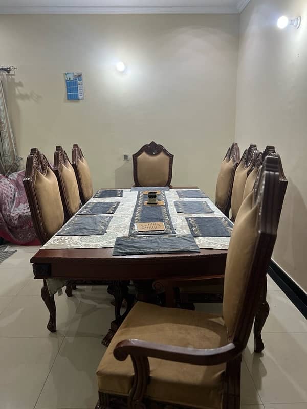 dining table 10 by 10 condition 3