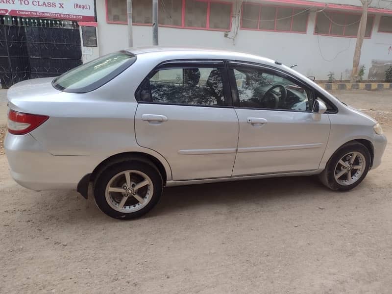 Honda City Vario 2005 4