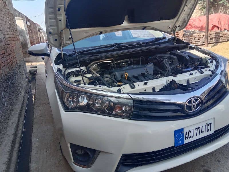 Toyota Corolla GLI 2016 14