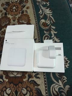 Apple Original 30w type c adapter