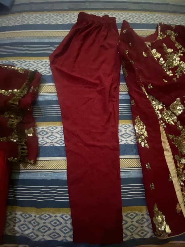 For Sale: Red Shalwar Kameez with dupatta 1