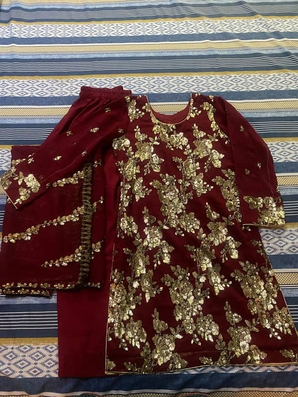 For Sale: Red Shalwar Kameez with dupatta 2