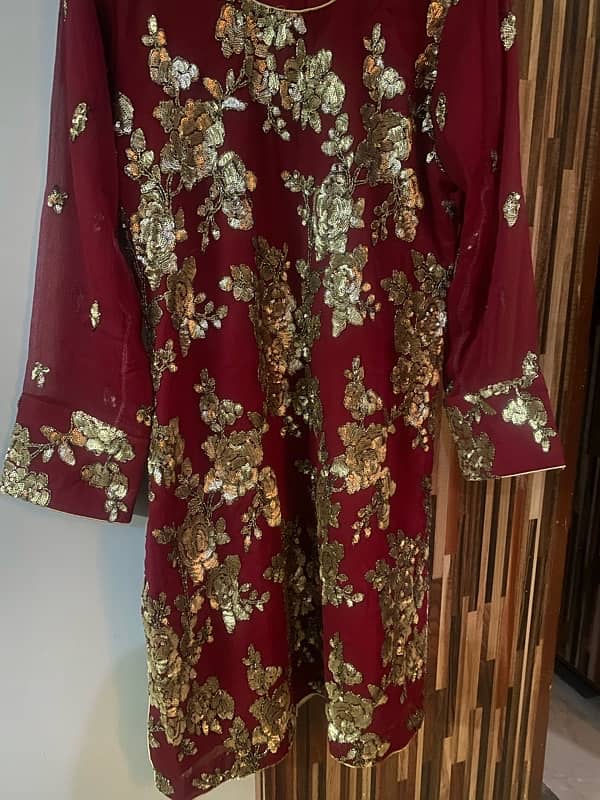 For Sale: Red Shalwar Kameez with dupatta 3