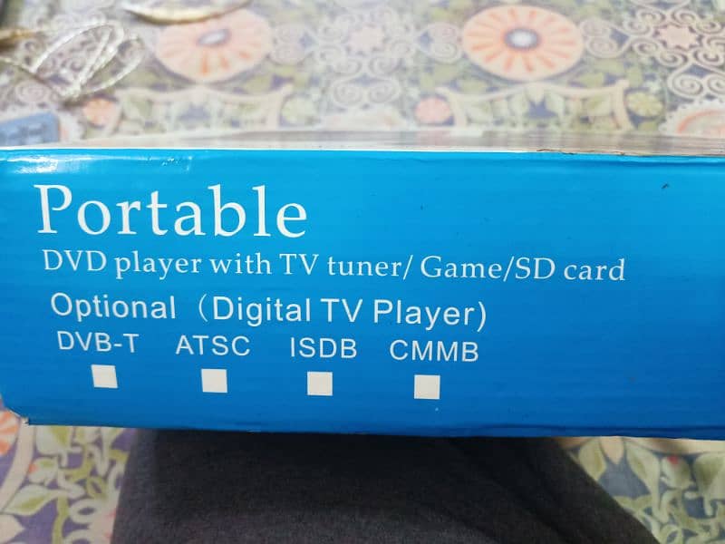 New portable chargeable Tv with cable option and 2