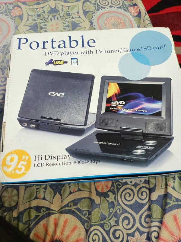 New portable chargeable Tv with cable option and 9
