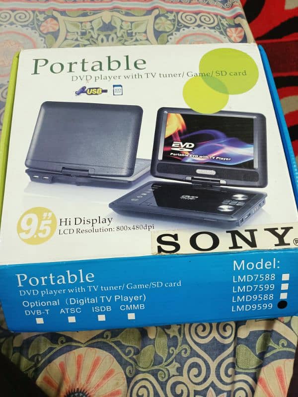 New portable chargeable Tv with cable option and 10