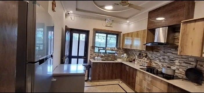 10 Marla Good Location House For Rent In Punjab Cooperative Housing Society Near DHA Phase 4 LHR 6