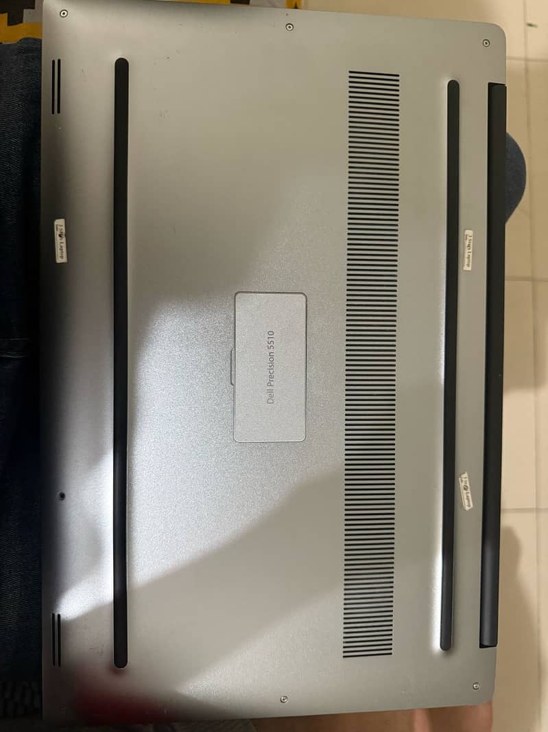 DELL Precision 5510 Workstation Laptop 2