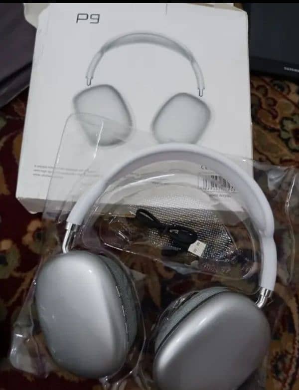 TWS air pod pro and p9 headphone for sale 1