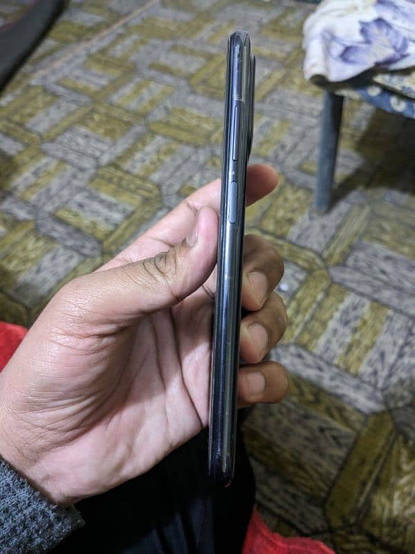 Redmi note 10, with box and charger 8