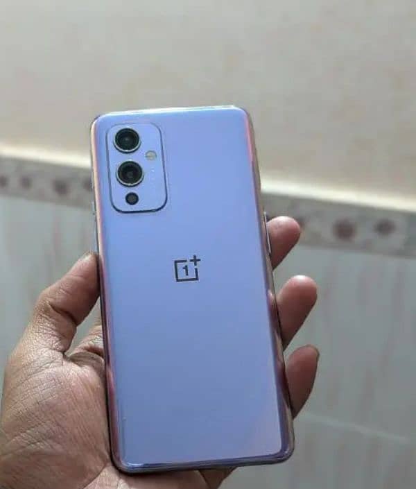 OnePlus 9 5g approved 2