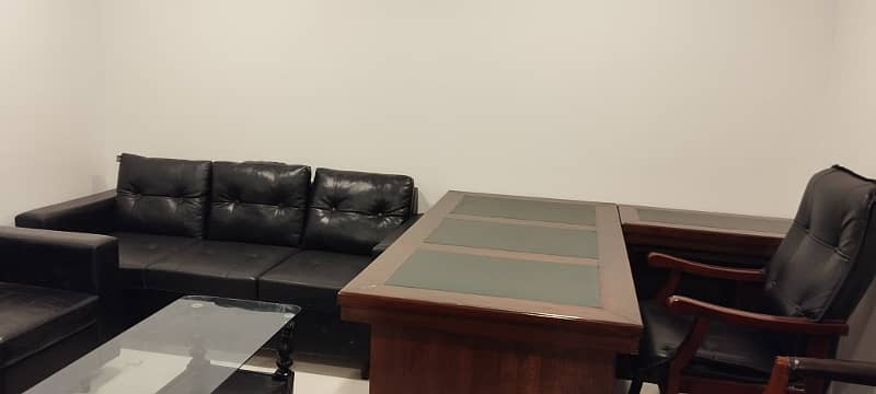 310 Sqft Furnished Office Available For Rent 1