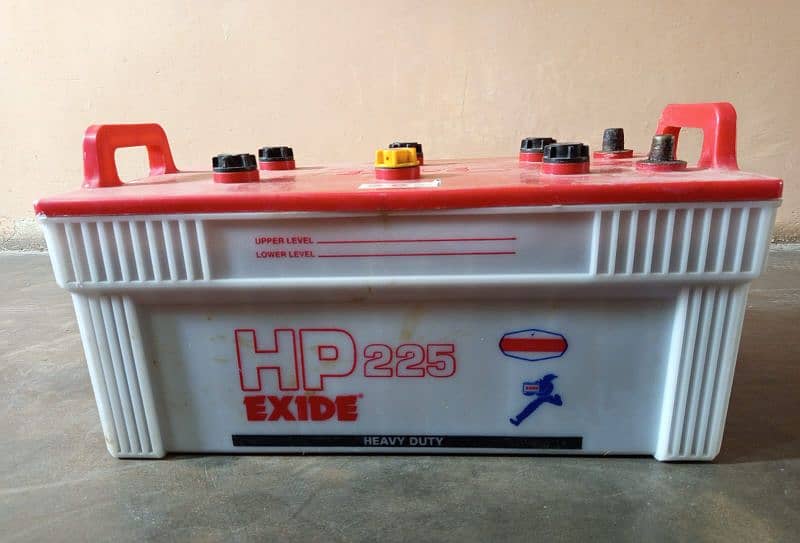 Exide HP-225 Battery For Sale In Good Condition 0