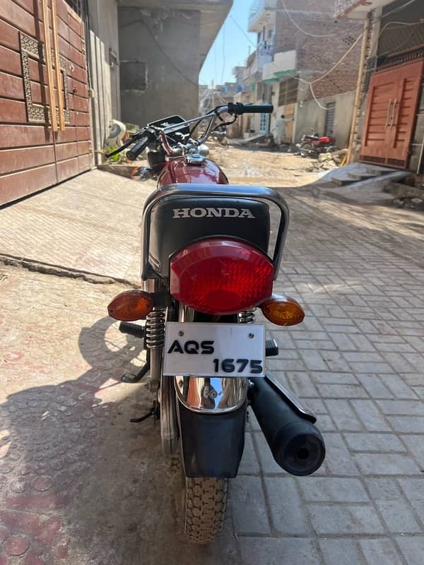 Honda125 2023 model 4