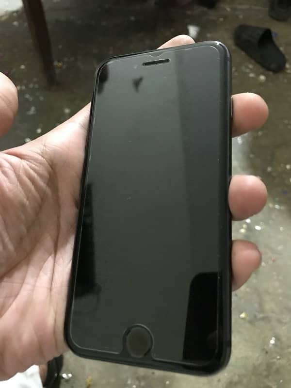 i phone 8 64 gb non pta battery health 93 condition 10/10 4