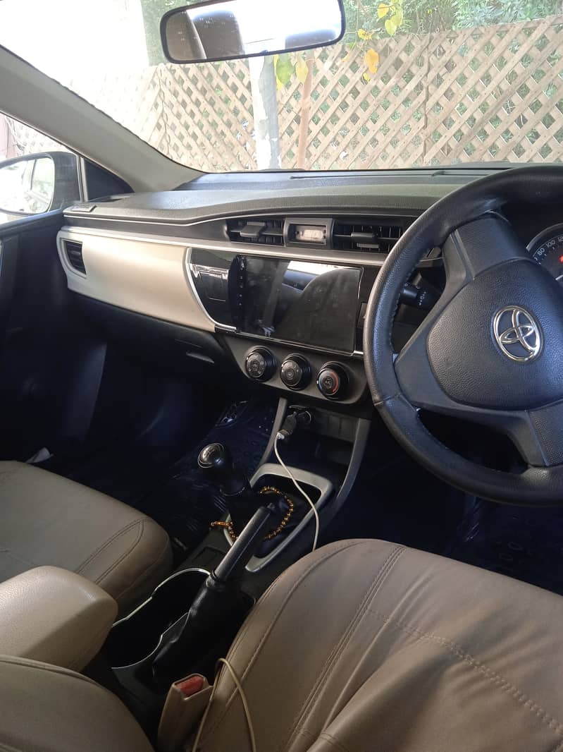 Toyota Corolla XLI 2015 1