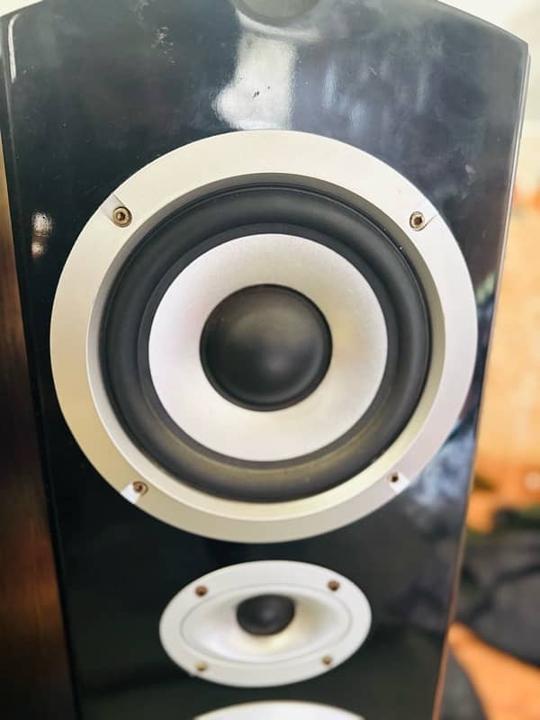 Audionic clasis 7.7 9