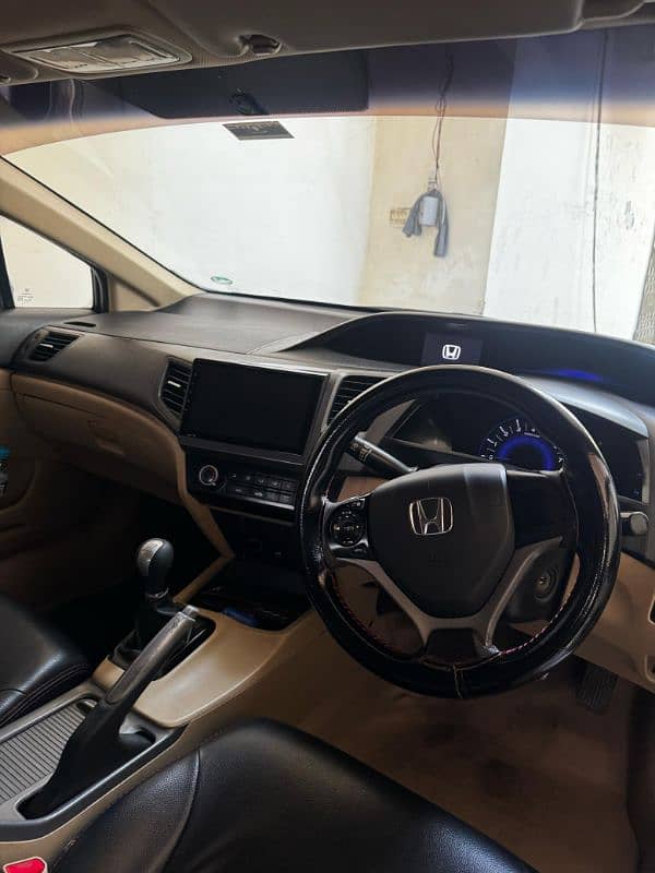 Honda Civic 2014 9