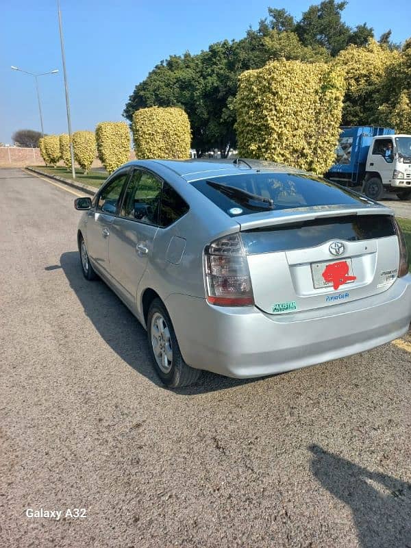 Toyota Prius 1.5 2011/15 1