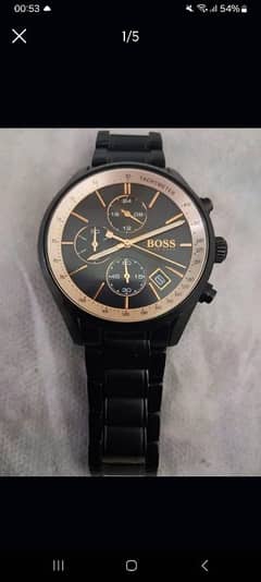 hugo boss it's a beautiful watch good condition only 2 week use