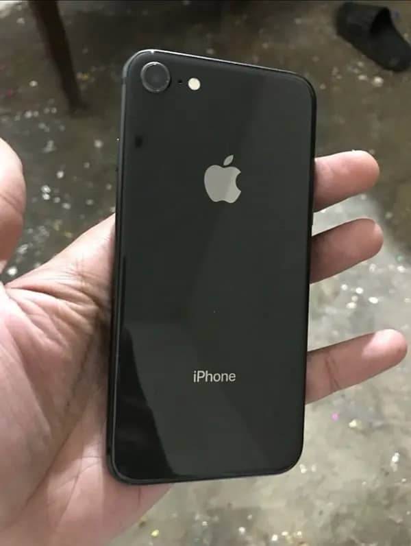 Iphone 8 - water packed- non pta 1