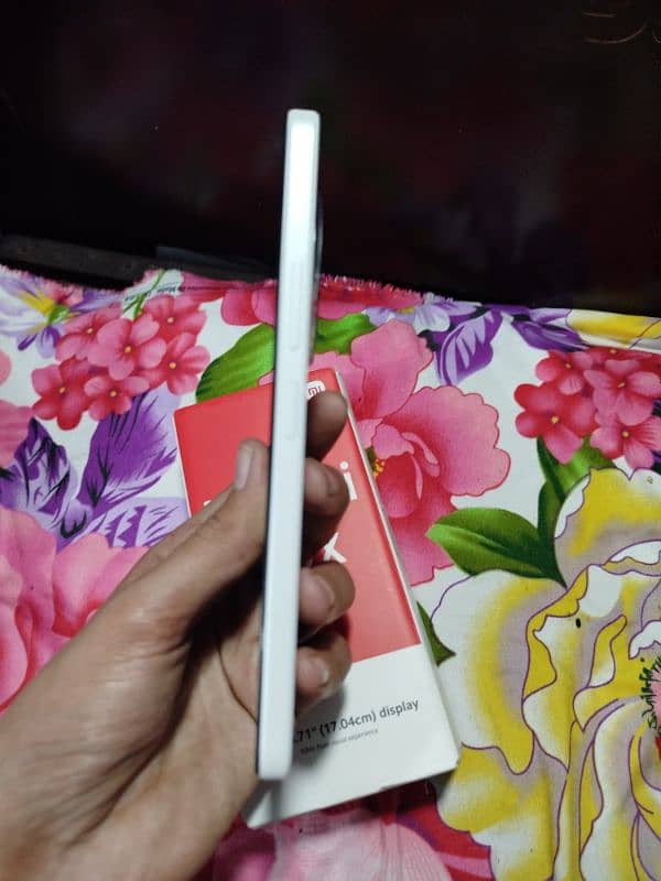 Redmi A3x 10/10 condition urgent need of money 3