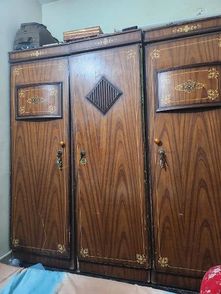 3pcs wardrobe/ cupboard 1