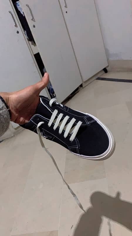 sneakers for sale ( New ) 2