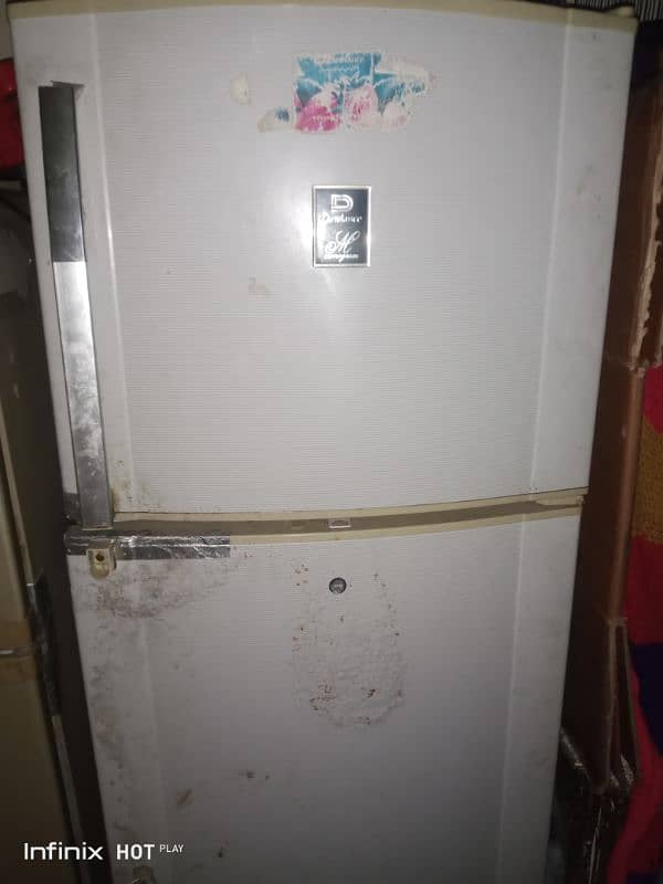 refrigerator  full size h for sale 0