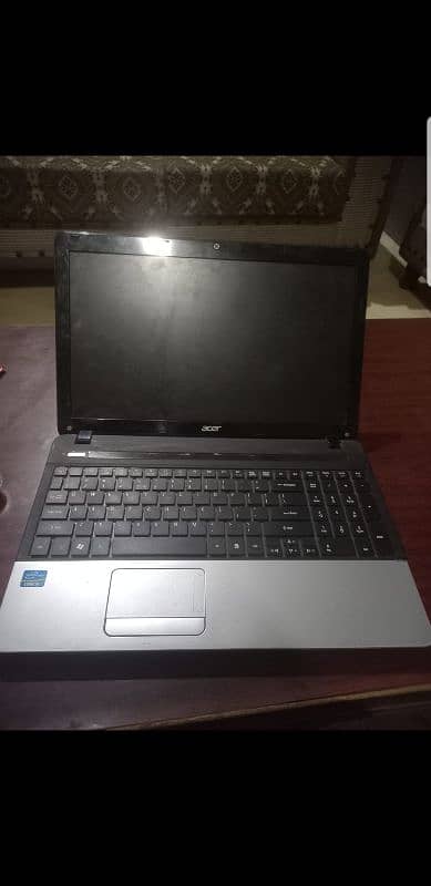 Asus E1-571 i3-4gb 15.5 inch 0