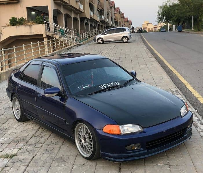 Honda Civic VTi 1995 3