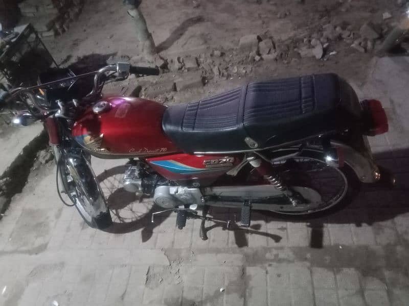 Honda cd70 totally janion condition 4