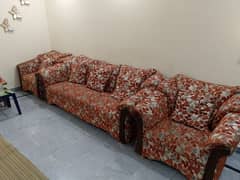 five seter sofa