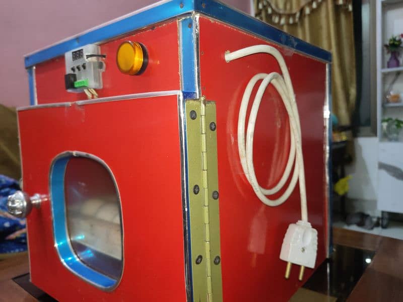 incubator for sale 0