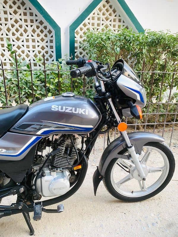 Suzuki gd 110 8