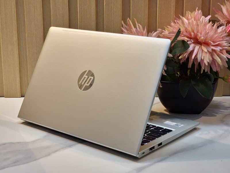 Hp ProBook 440 G8 (i5 11th Gen)(32Gb/512Gb) 4