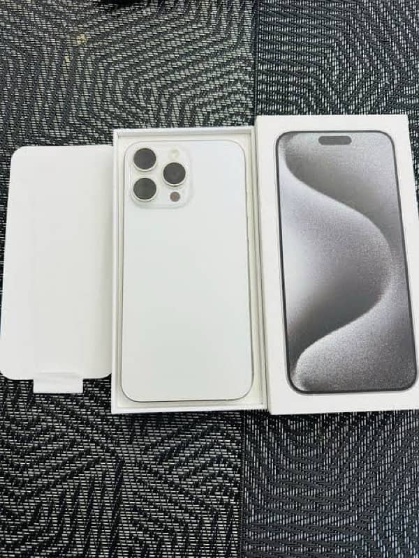 iphone 15 pro max white non pta factory unlock 1