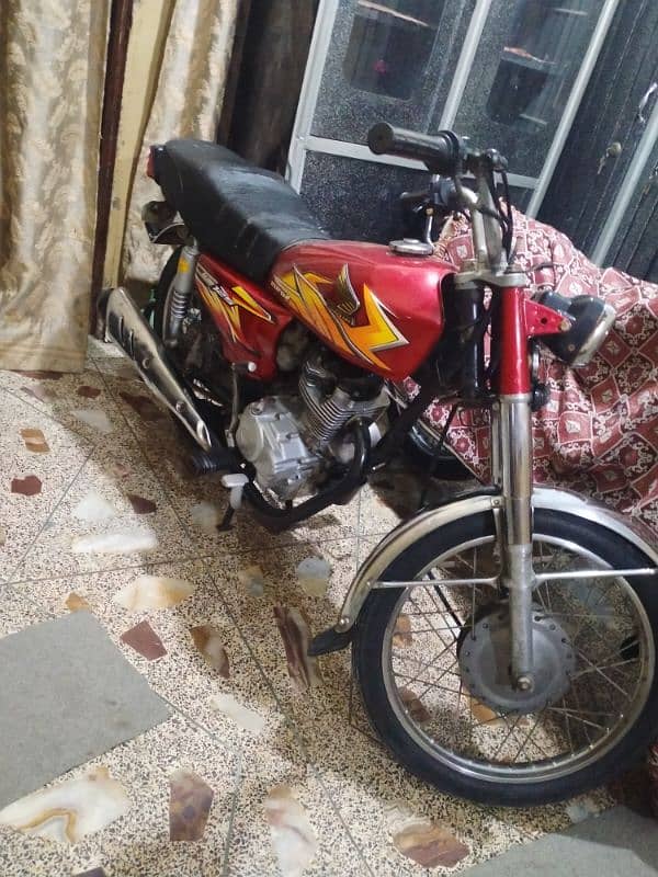 Honda 125 multan 2002 in lalukhet 03112332537 8