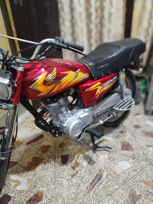 Honda 125 multan 2002 in lalukhet 03112332537 9