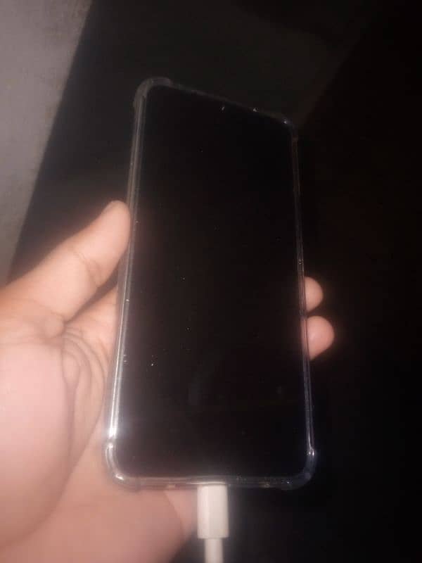 I want to sell a phone of vivo y 03 0