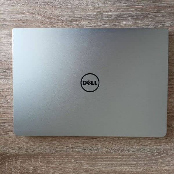 Dell Vostro 14 [i5 7th][8/256] 3