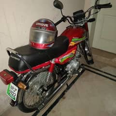 brand new bike only 2600 km driven