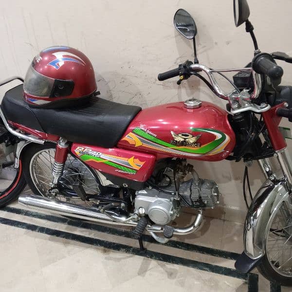 brand new bike only 2600 km driven 3