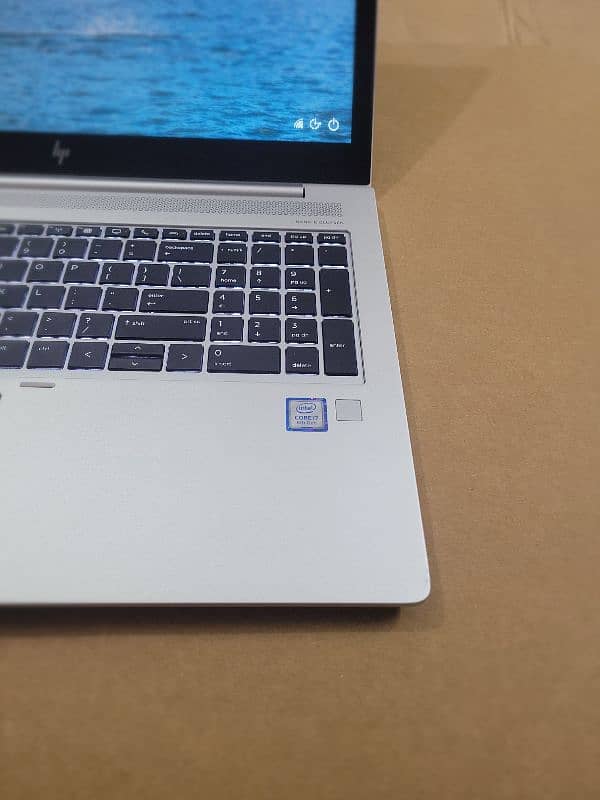 Hp Elitebook 850 g6 i7-8th 16gb ram Nvme 2