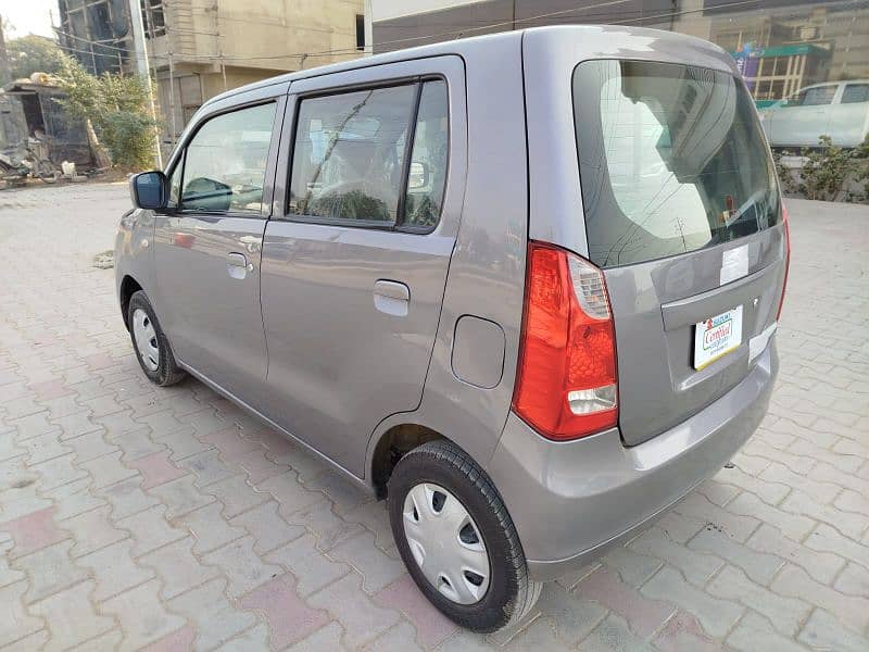 Suzuki Wagon R 2017 6