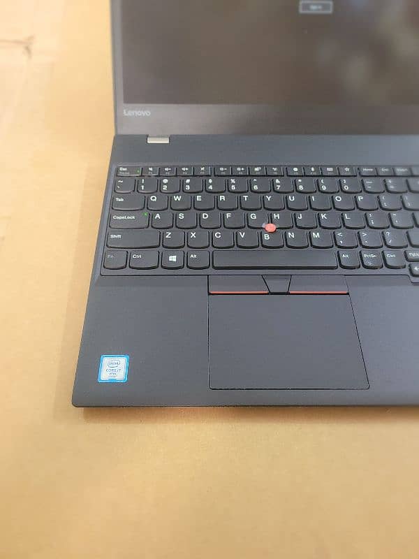 Lenovo T570 i7 6th 2gb Card Nvidia 8gb ram 2