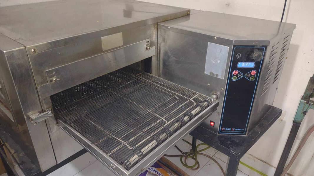 Conveyer oven korean for sale multan 2