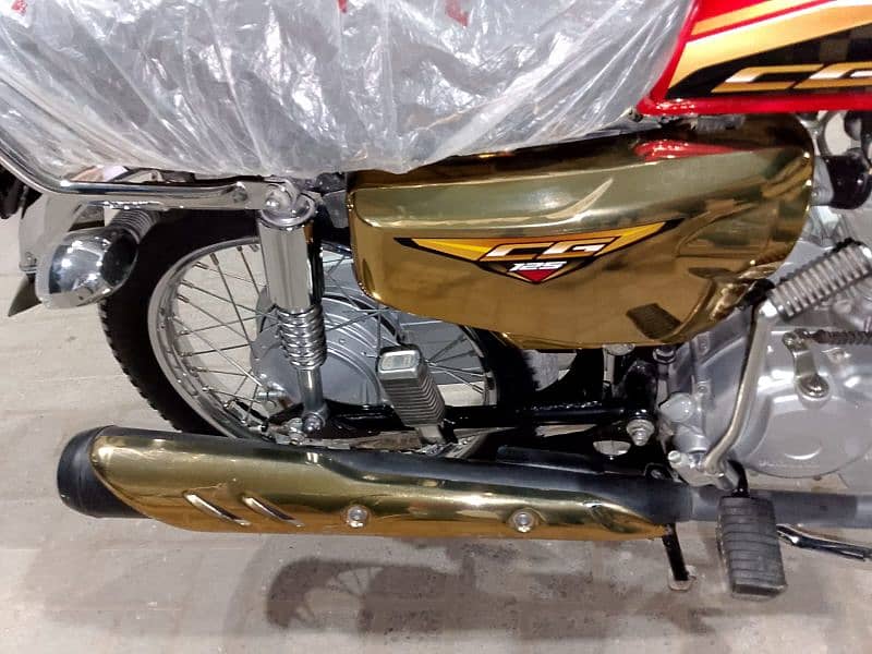 Honda 125 2024 6 month gold 2