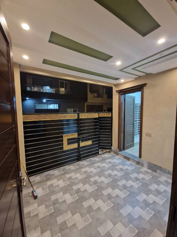 5 Marla Brand New House For Rent Nasheman Iqbal Phase 2 College Road Near Valancia Town wapda Town Nfc UET Lahore 3