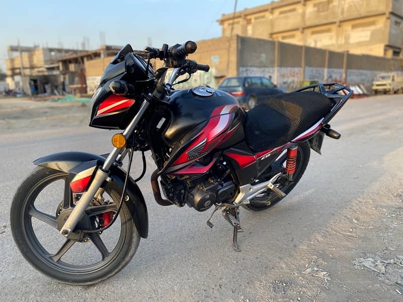 Honda Cb150f 1